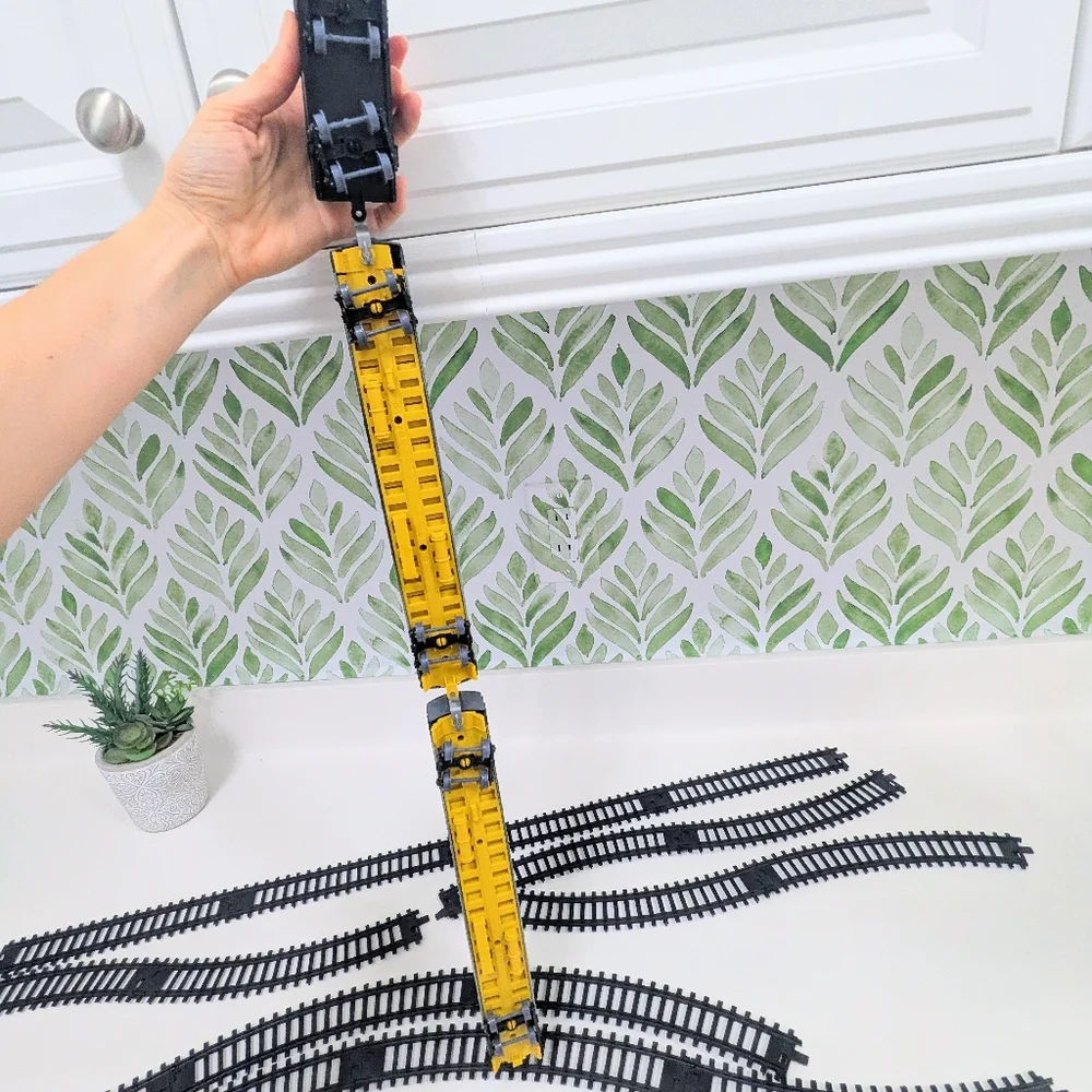 Train Parts without Engine - Picture 7 of 11